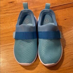 Cat & Jack Toddler Blue Mesh Slip-On Water Shoes
